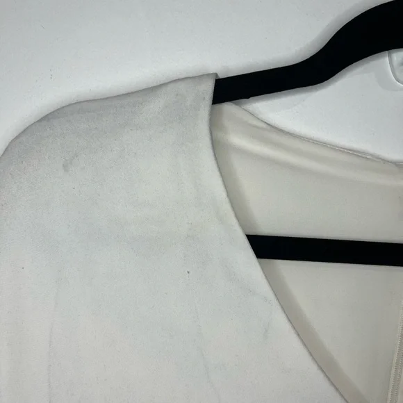 LAUNDRY by Shelli Segal dress with bell sleeves size 2 - Picture 4 of 10